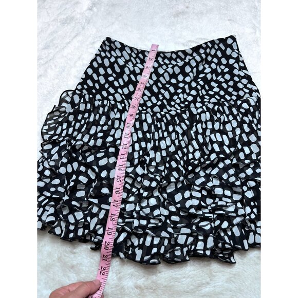 White House Black Market Black & White Tiered Ruffle Skirt women Size 4 - Picture 3 of 5